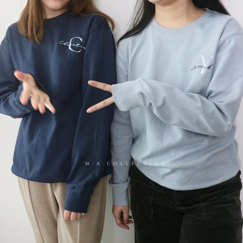 訂製刺繡圓領FRIENDSHIP SWEATER