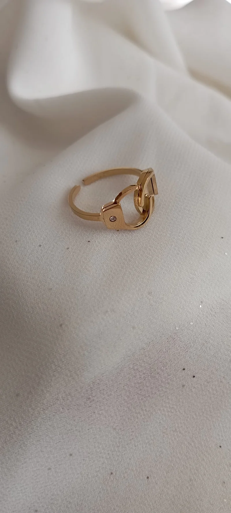 Bague Menotte