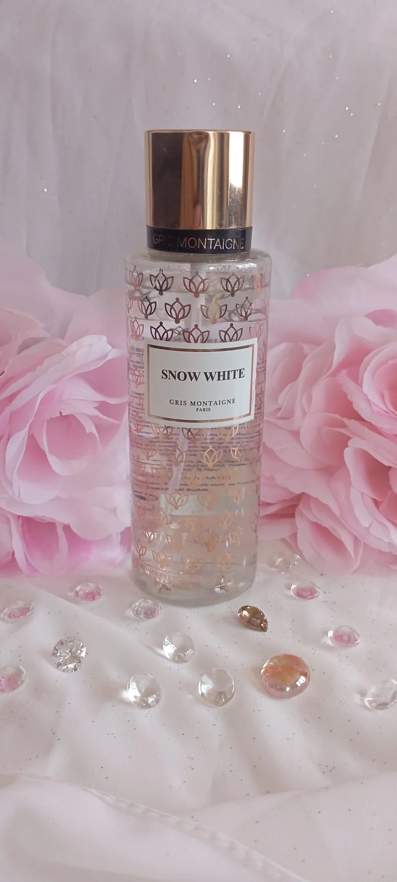 SNOW WHITE Gris Montaigne Paris Brume Corps