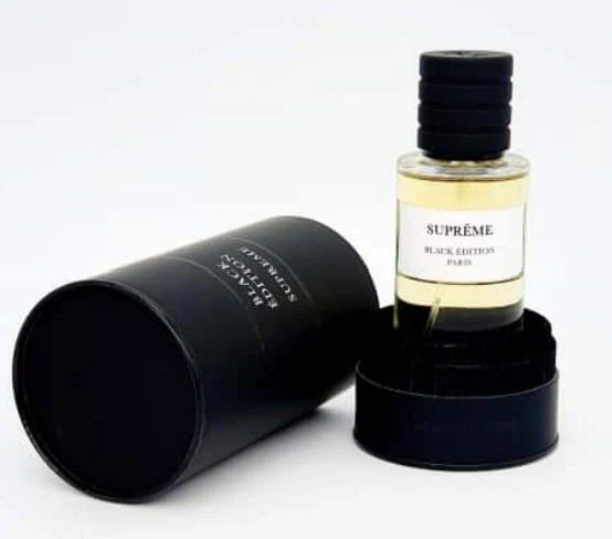 Suprême – Black Edition Paris