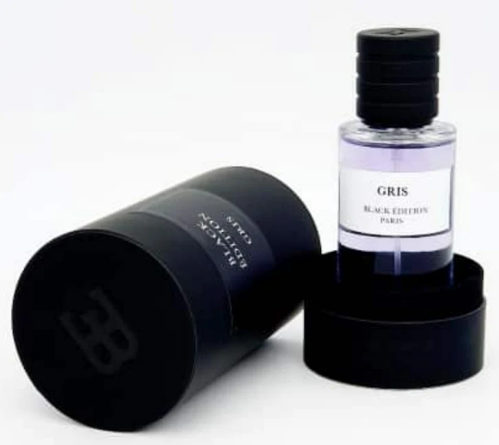 Gris – Black Edition Paris