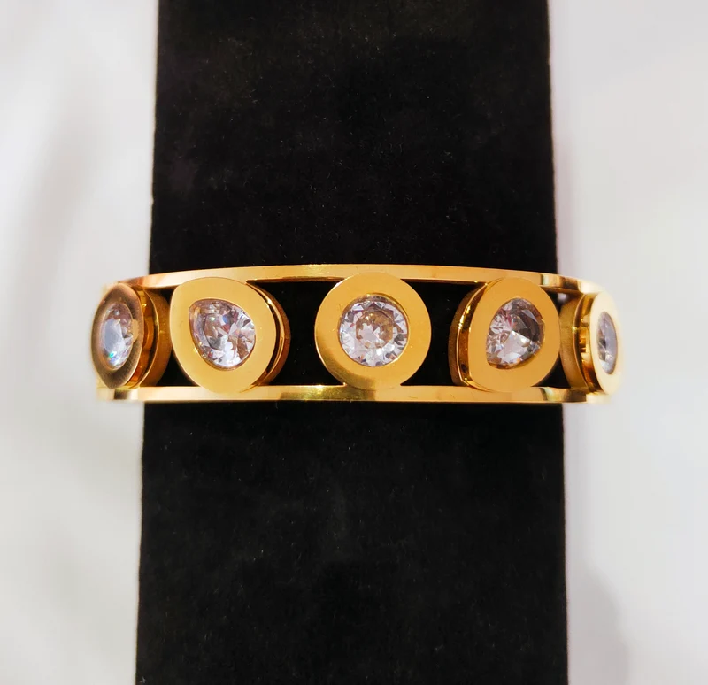 Bracelet rigide rock strass