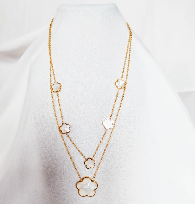 Collier double flower nacré