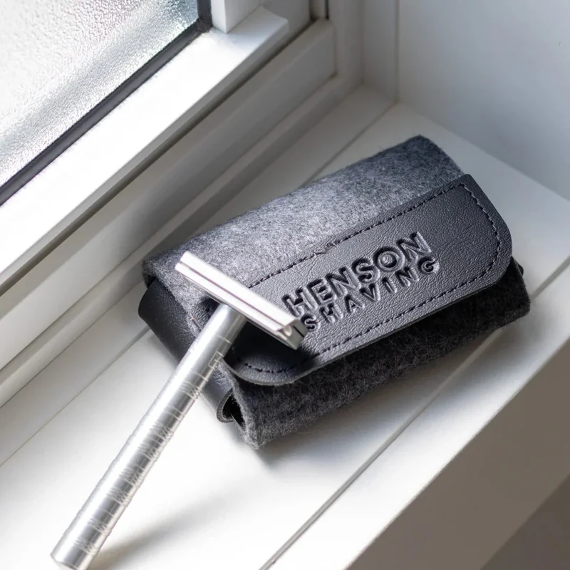 Black Travel Razor Case