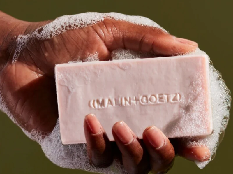 Vitamin B5 Hydrating Bar - Strawberry