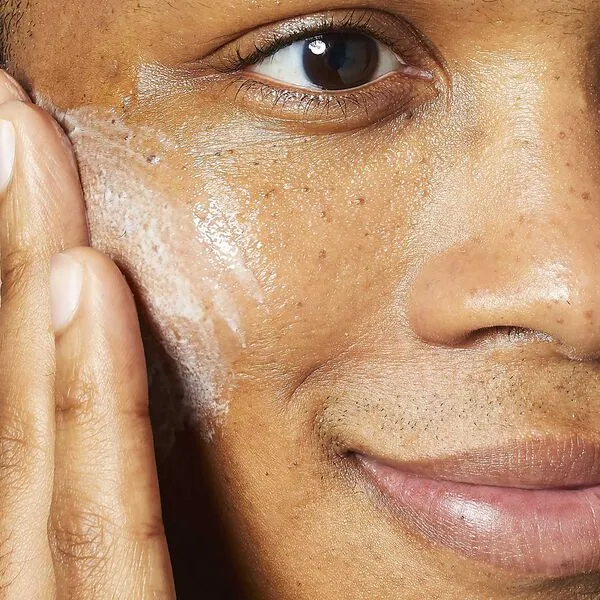 Kiehl’s - Nettoyant visage énergisant