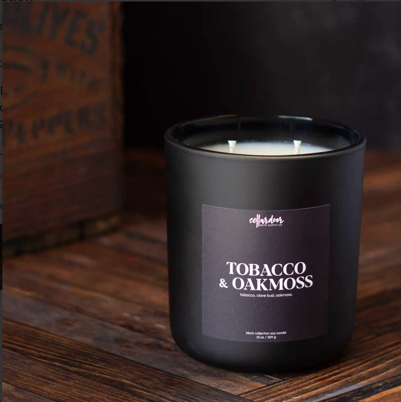 Double Wick Scented Candle – Tobacco & Oakmoss