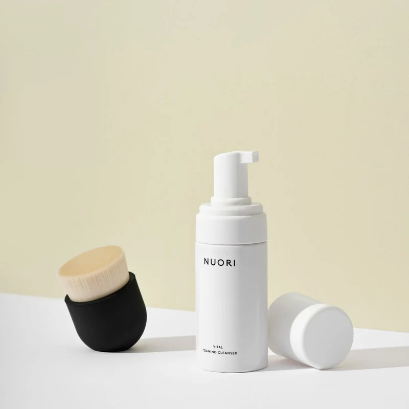 Caressing Facial Brush