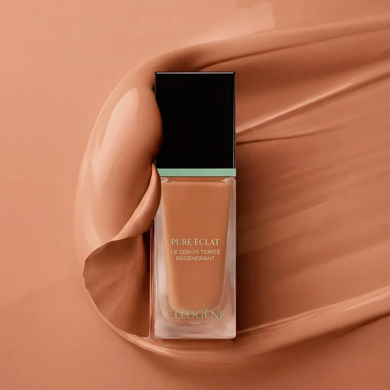 Pure Éclat - Le Sérum Teinté Régénérant
