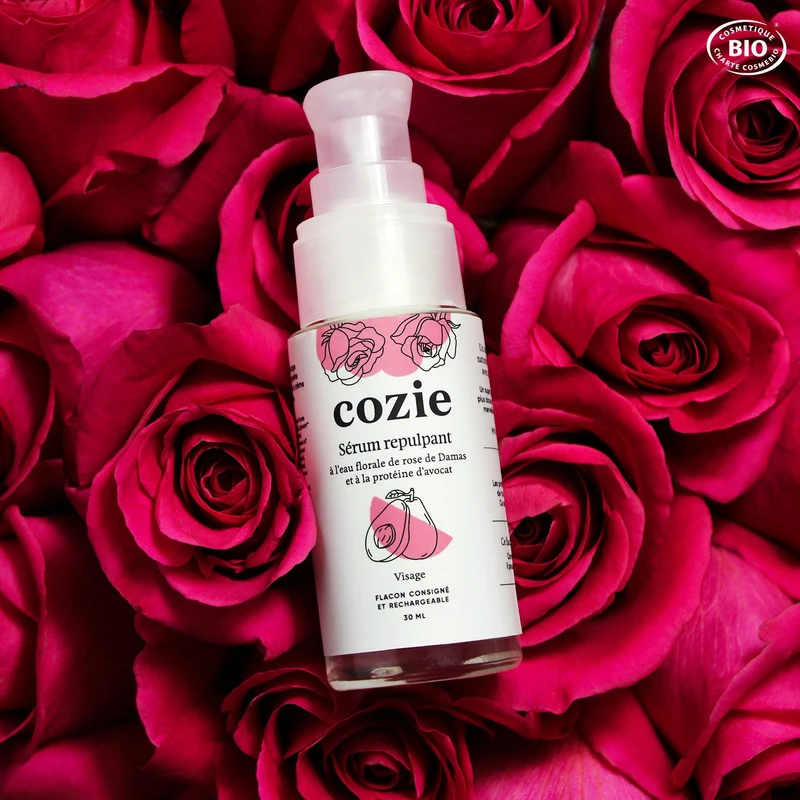 Sérum repulpant à l’eau florale de rose et à la protéine d’avocat